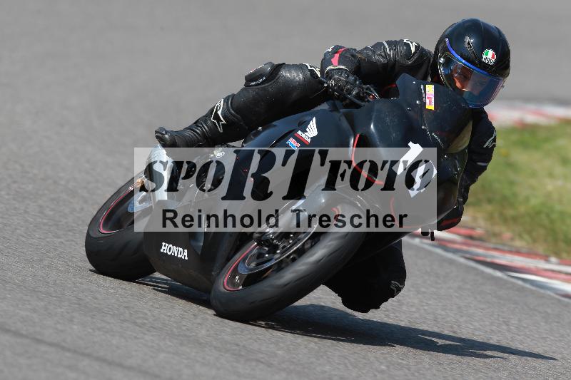 /Archiv-2022/12 22.04.2022 Discover the Bike ADR/Race 3/14